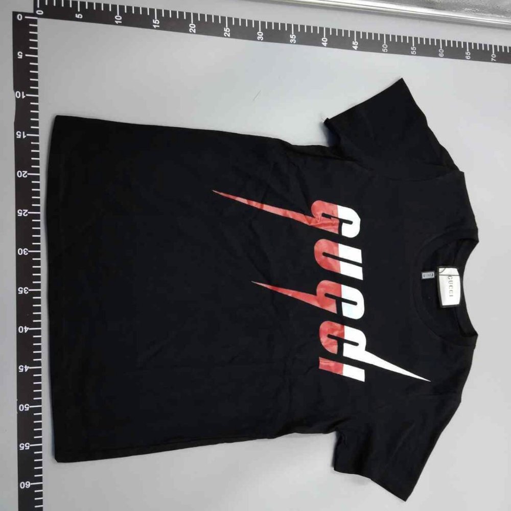 Blade shirt or The North Face G White Tee